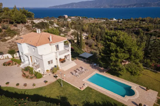 Villa Fantasia Isthmia