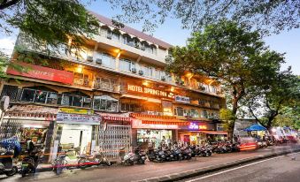 FabHotel Spring Inn - Nr Borivali Station