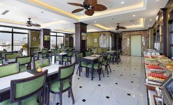 Charming Beauty Hotel