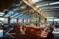 Crowne Plaza ISTANBUL - ORTAKOY BOSPHORUS by IHG - Bars