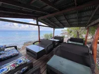 Te Mao Hotels in Rangiroa