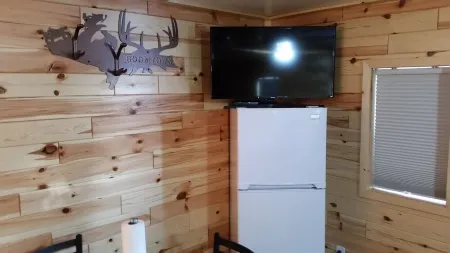 Cabin 1-New, Affordable, Year Round Lodging near Pictured Rocks and Tahquamenon!