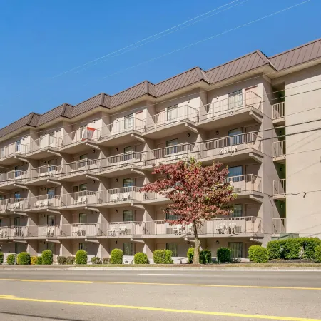 Sleep Inn & Suites Near Sports World Blvd
