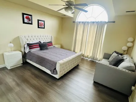 Heron’s Cove II off the Potomac Отели рядом с достопримечательностью «Квантико Паркинг Лот»