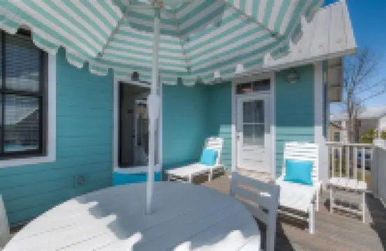 Carlton Landing Vacation Home - Perfect Getaway Spot!