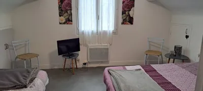 LA PIVOINE