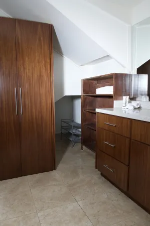 Lake Front Отели рядом с достопримечательностью «Чапала»