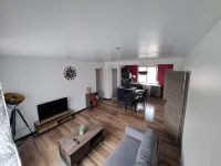 Charming T3 with private parking space