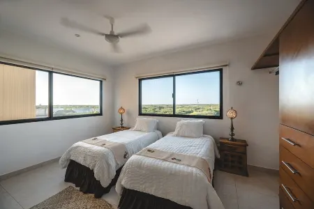 Beachfront Casa Chuburná Dunas Отели в г. Chuburna