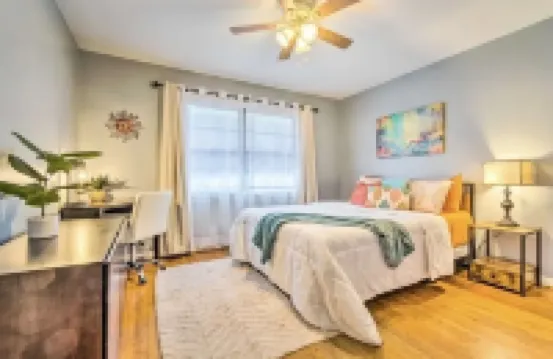 Midtown Oasis 酒店