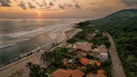 Beautiful Beach front home with 3 bedrooms and 3 1/2 bathrooms.