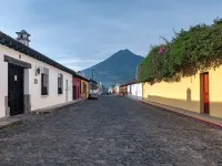 Cozy loft with kitchenette in the heart of Antigua