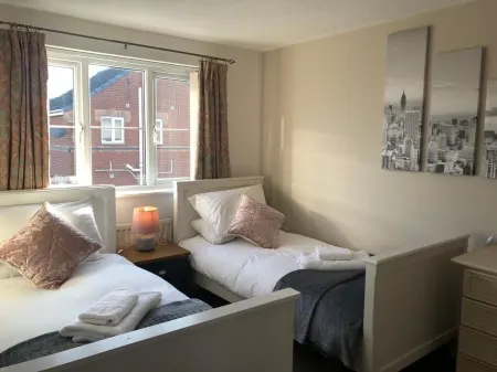 3 Bed detached a hop skip and a jump from Tesco Supermarket