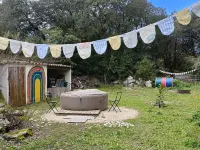 Lovely nature loft with private Jacuzzi Hotels in Junas