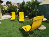 Superb, fully renovated villa 2 minutes from the beach Hotels in 