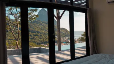 Enclave Villa V3 -Overlooking Pitons & Ocean ! Wow. Hotels near Pitons