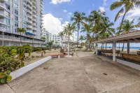 Stella Beach Place Best Location View Pool and Parking