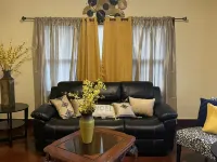 Cozy retreat ! Spacious family friendly 10 minutes away from downtown
