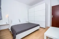 Apartment Beautiful Garden Hotels in 