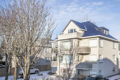 Central Reykjavik - cozy apartment (HG-00015218) Hôtels à : 