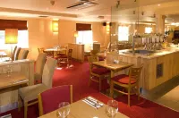 Premier Inn Slough Hotels near Slough Railway Station