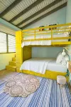 Cocoloba Deluxe 1- Beach front casita steps from the beach and Popular Beach Bar