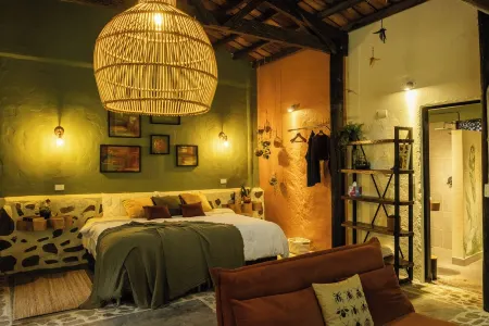 2 Charming private cabins in lovely Jericó steps from town Отели в г. Херико