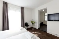College Hotel Alkmaar Hotels near Joyful Mare