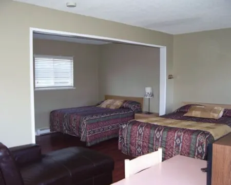 Beach Grove Motel Hotels in Tsawwassen