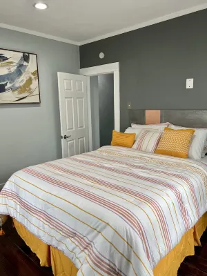 Stunning North End home close to downtown Detroit!