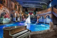 Wellness Hotel Babylon - Pools