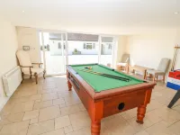 The Clealings Hoteles en Witney