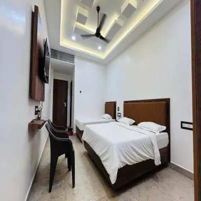Grand Sri Krishna Residency Hotels near Shri Kottai Vinayagar Temple