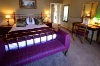 King's Head Hotel by Greene King Inns فنادق في 