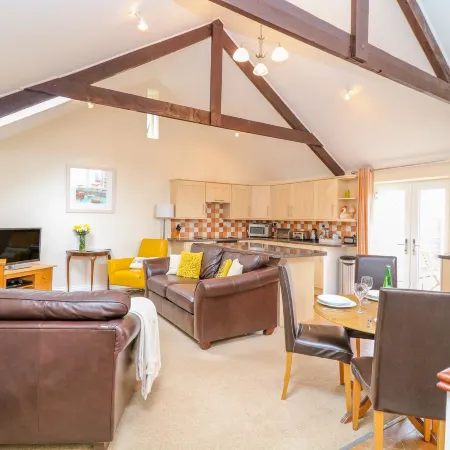 Lambkin Cottage Hotels in Saint Columb