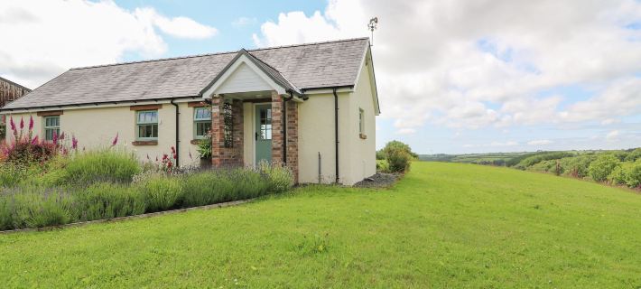 Blaenffynnon Bach Hotels in Carmarthen