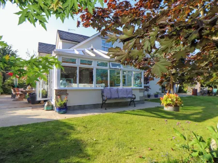 Lower Gadles Отели в г. Майлор