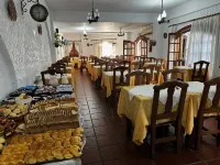 Hotel Colonial - พร้อมอาหารเช้า
