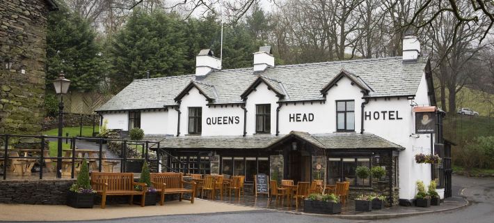 Queens Head Troutbeck Hotels in Windermere Town