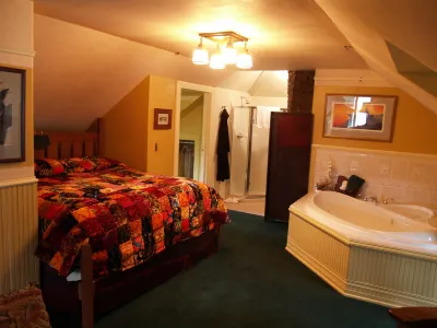 Alaska's Capital Inn Bed and Breakfast Hotels near Alaska State Museum