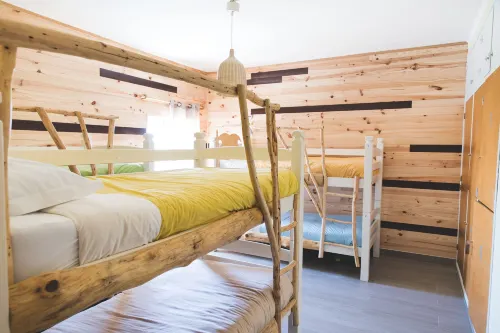 Good Feeling Hostel & Guest House فنادق في Vila do Bispo
