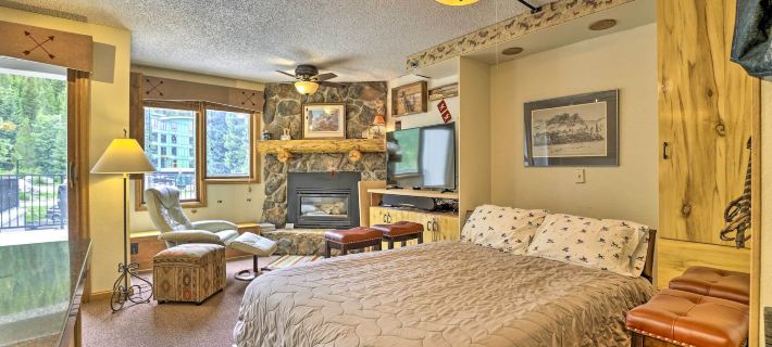 Ski-in/Ski-Out Studio at Winter Park Base! Hotels in Winter Park