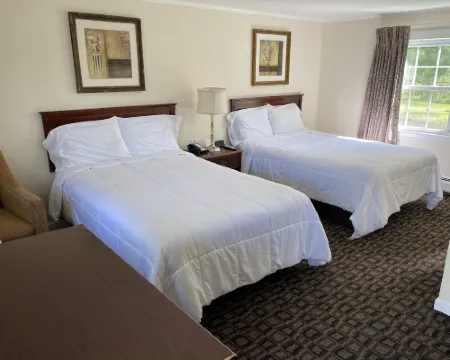 Villager Motel Hotels in Williamstown