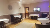 Arman Lodge House Hotel di Market Deeping