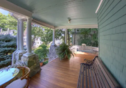 The Jeweled Turret Inn