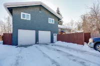 2 Mi to Dtwn: Cozy Getaway in Fairbanks! Hotéis em 