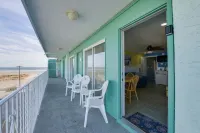 Updated Oceanside Condo - 5 Miles to Cape May! - spa