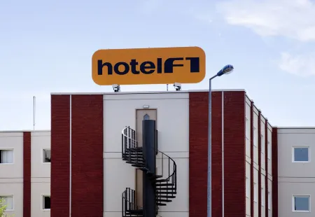 Hotelf1 Chilly-Mazarin les Champarts