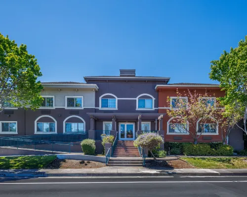 โรงแรม Holiday Inn Express & Suites Mountain View Silicon Valley บาย IHG โรงแรมในเมาน์เทนวิว