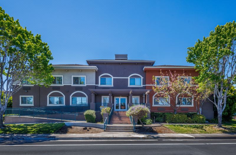 Holiday Inn Express & Suites Mountain View Silicon Valley by IHG